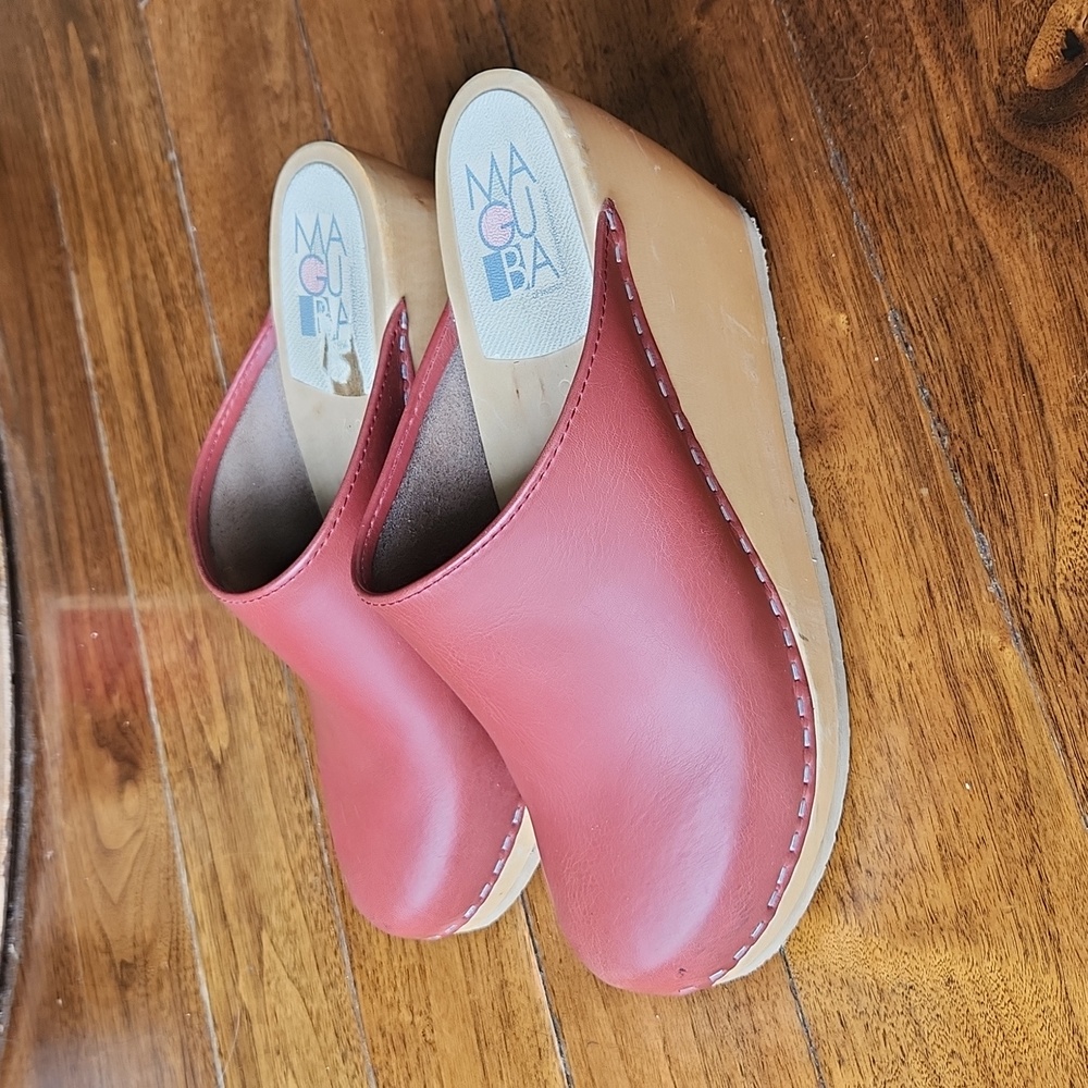 Maguba Sweden clogs size 39